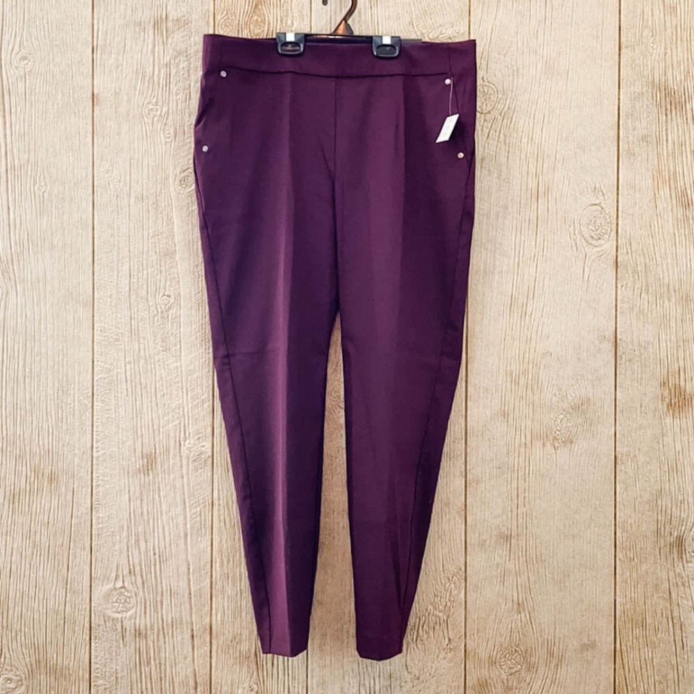 Maurices Pull On Bengaline Skinny Ankle Pant.